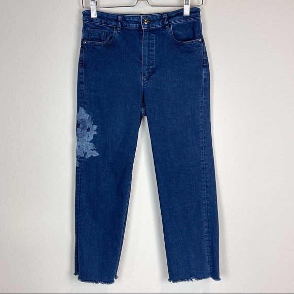 Massimo Dutti High Waisted Floral Embroidered Cropped Jeans 6 - Picture 1 of 7